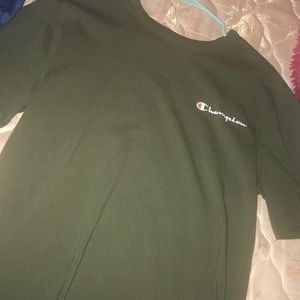 Champion short sleeve shirt